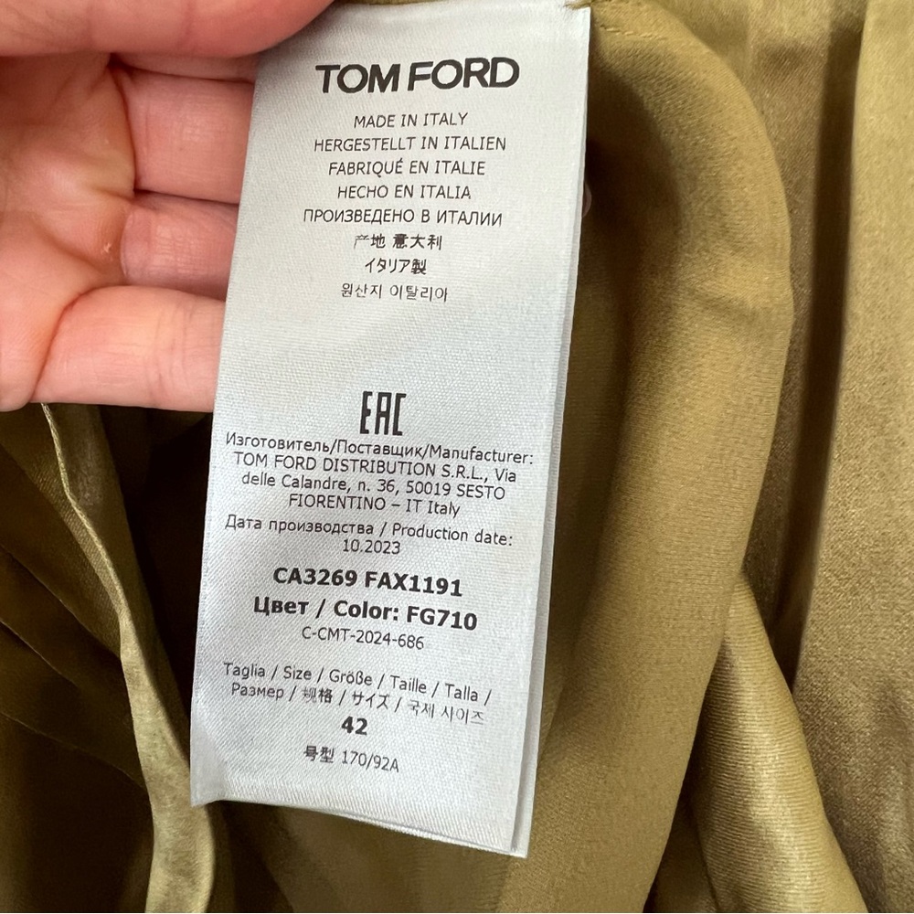 Tom Ford Fluid Fit Pleated Silk Charmeuse Button-Up Shirt in Fg710 Pale Sage NWT - Picture 12 of 13